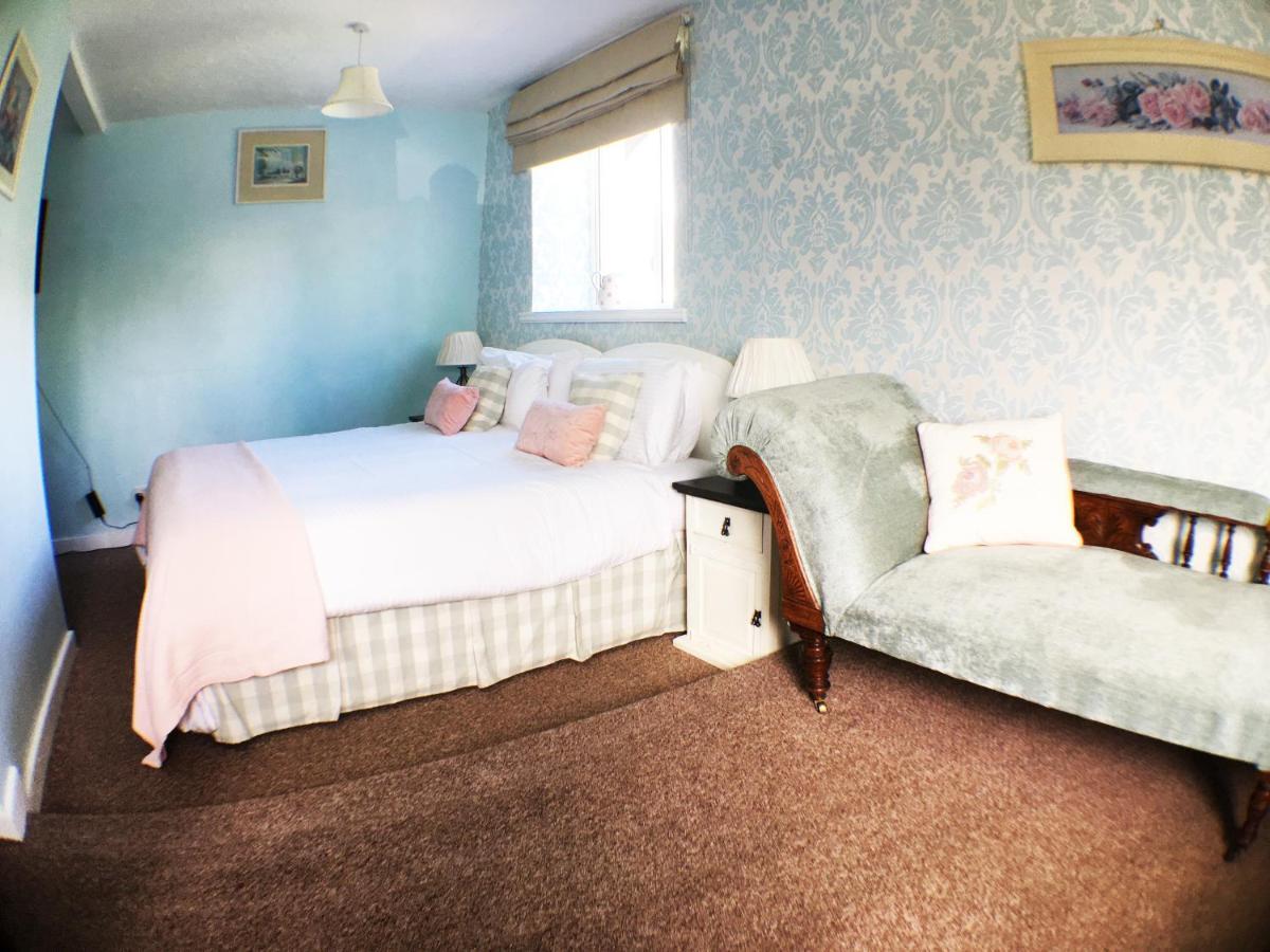Hillside Bed And Breakfast Crediton Εξωτερικό φωτογραφία