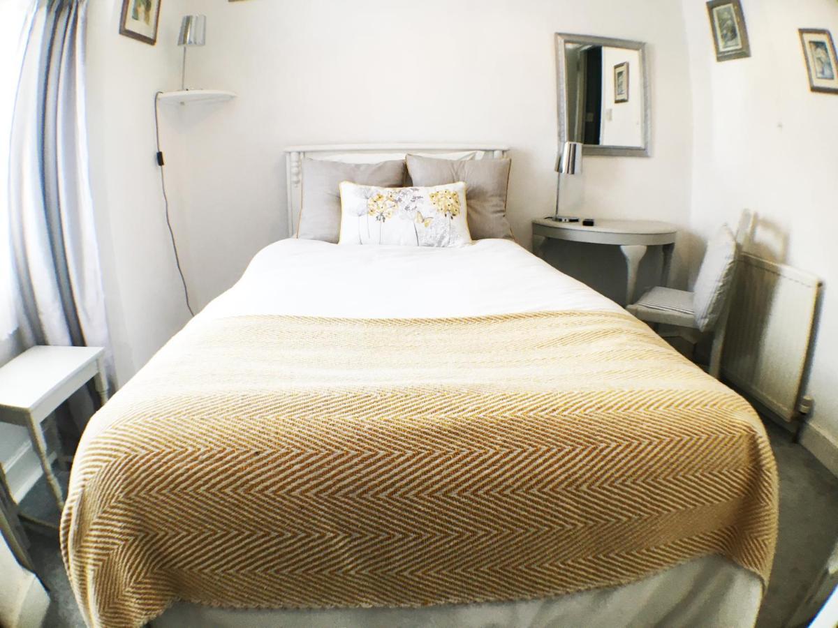 Hillside Bed And Breakfast Crediton Εξωτερικό φωτογραφία